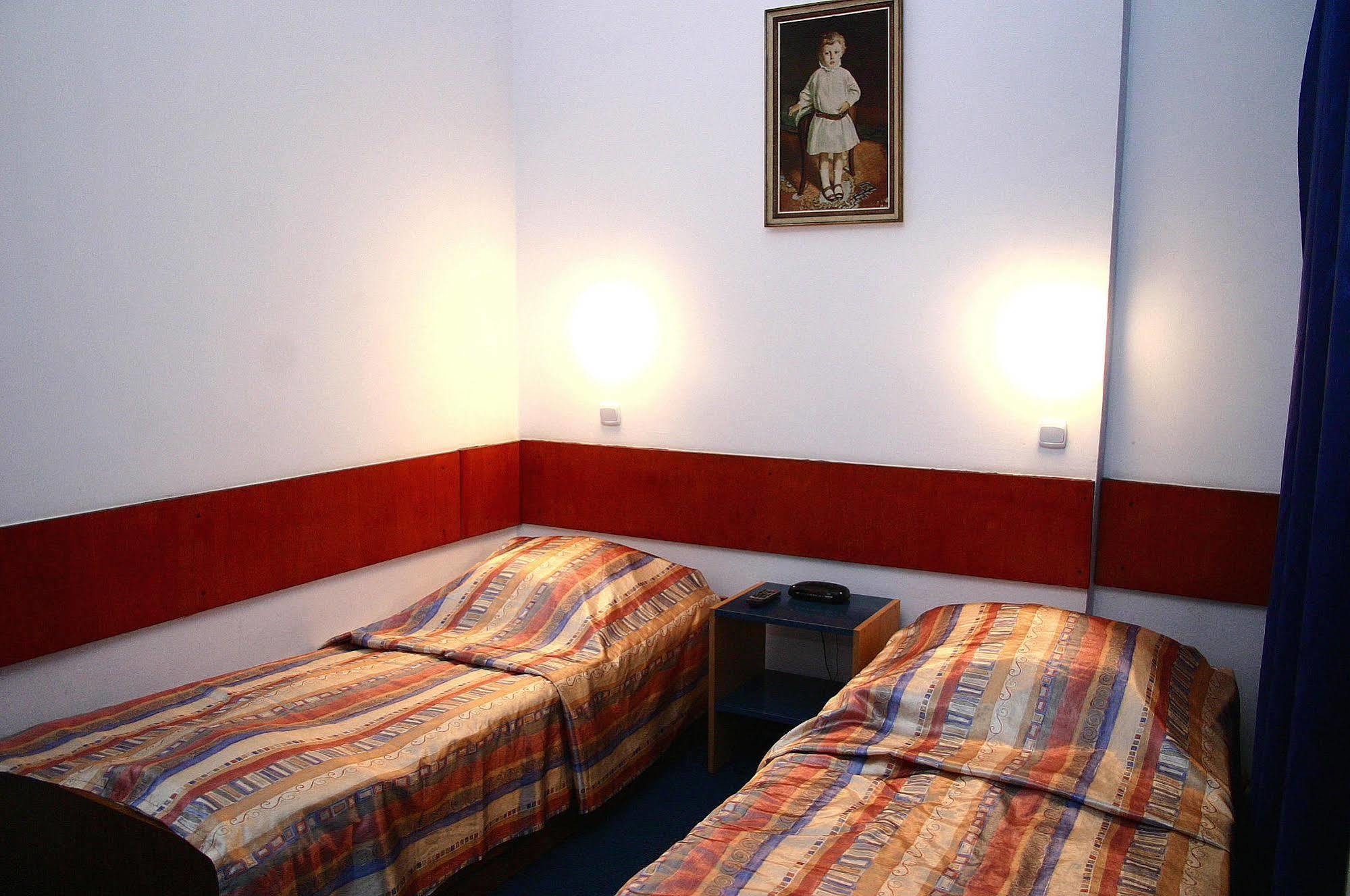 Hotel Start Krakow Luaran gambar